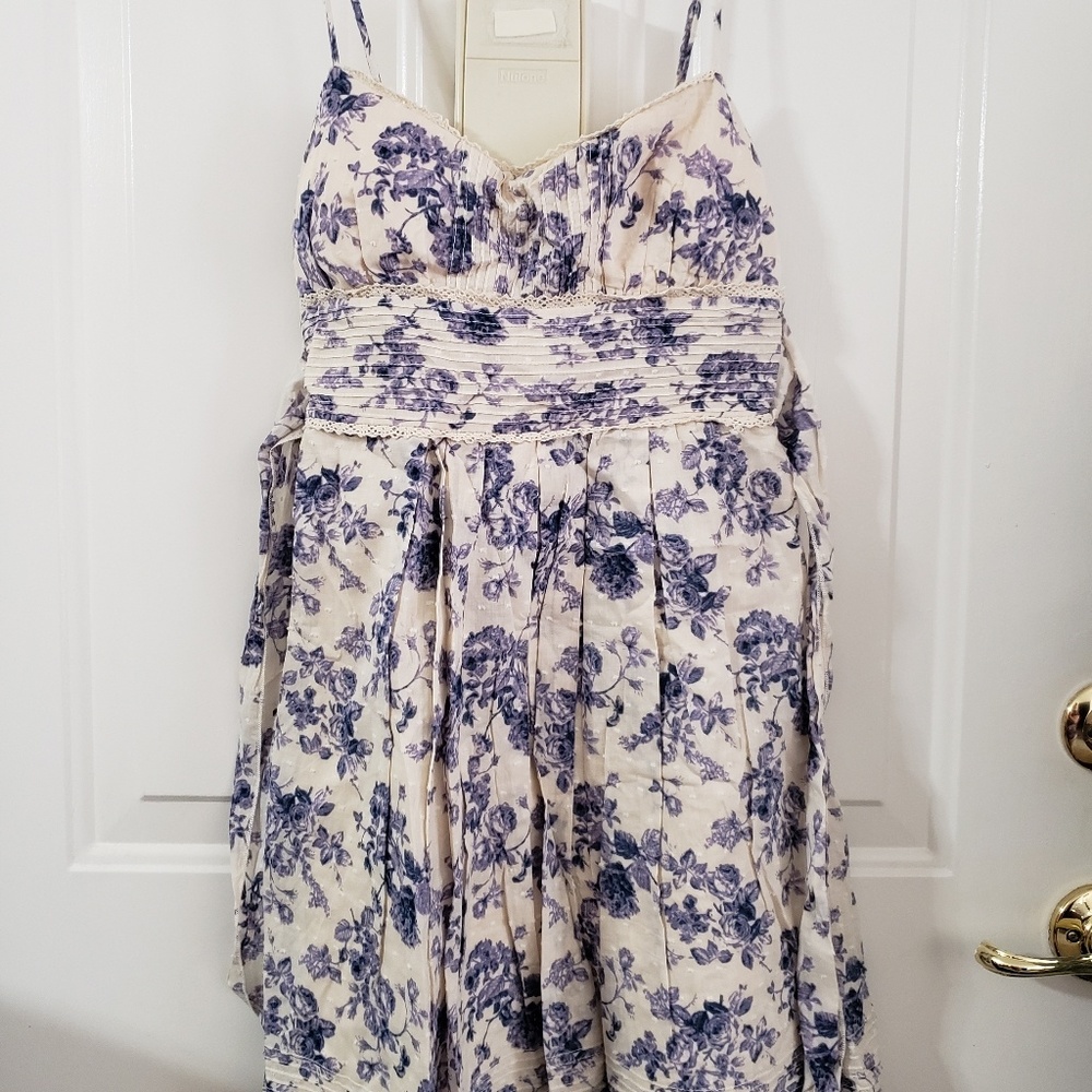 Lilac/purple floral dress